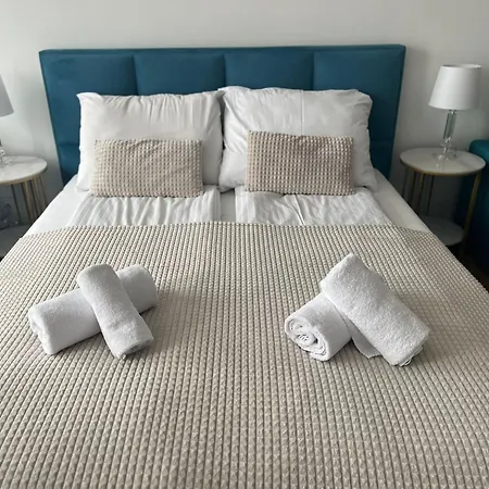 Planeta 202 - Tylko 100 M Do Glownego Deptaku I Plazy! * ميلنو