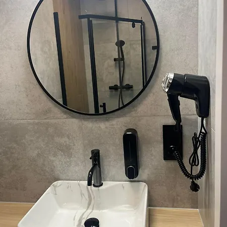 Planeta 202 - Tylko 100 M Do Glownego Deptaku I Plazy! *