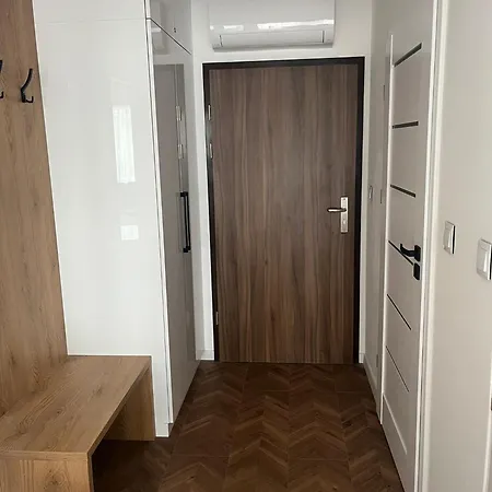 Planeta 202 - Tylko 100 M Do Glownego Deptaku I Plazy! شقة ميلنو